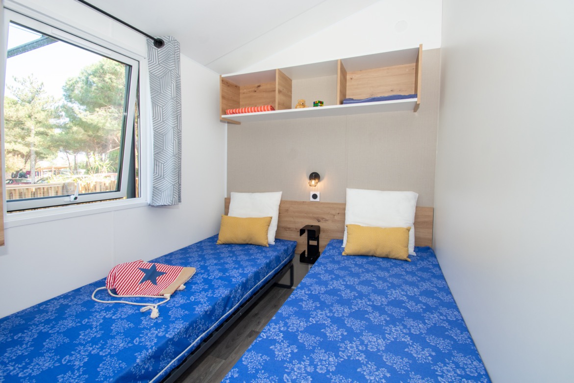 Chambre lits jumeaux mobile home Bahia PMR