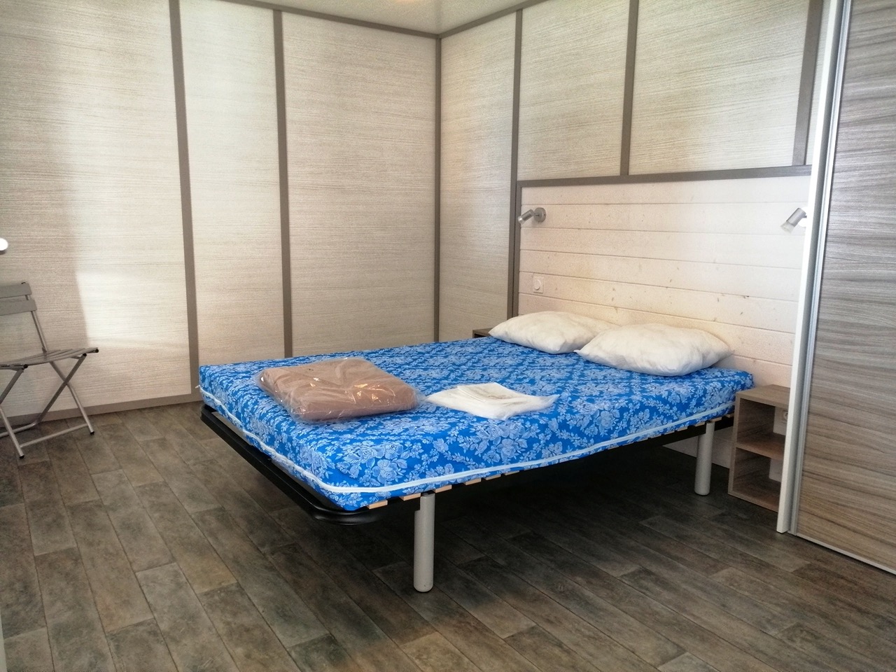 Chambre double lit standard bungalow Reve 5 Pers. PMR